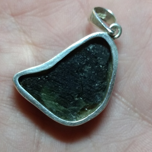 Genuine Moldavite in Sterling - Picture 6 of 7